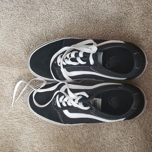 Vans old skool women's size 8.5